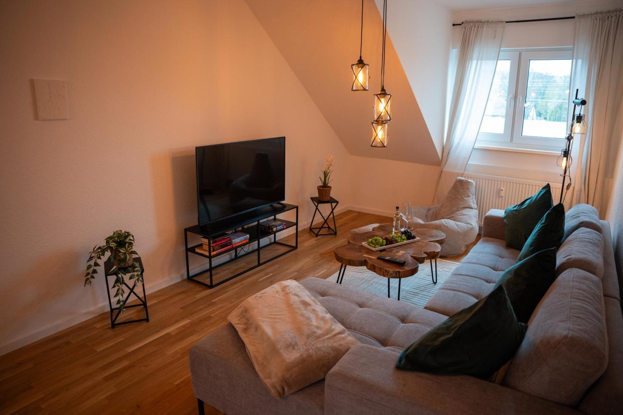 Schlossberg Residences - Design City-Apartment Im Herzen Der Weinstrasse Neustadt an der Weinstraße Dış mekan fotoğraf