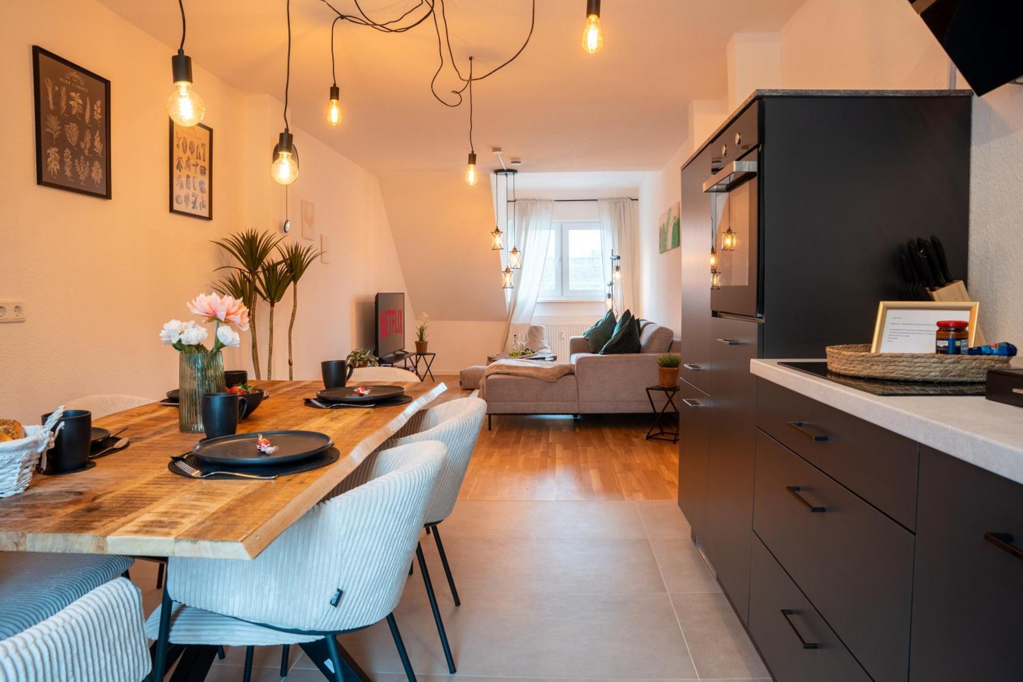 Schlossberg Residences - Design City-Apartment Im Herzen Der Weinstrasse Neustadt an der Weinstraße Dış mekan fotoğraf